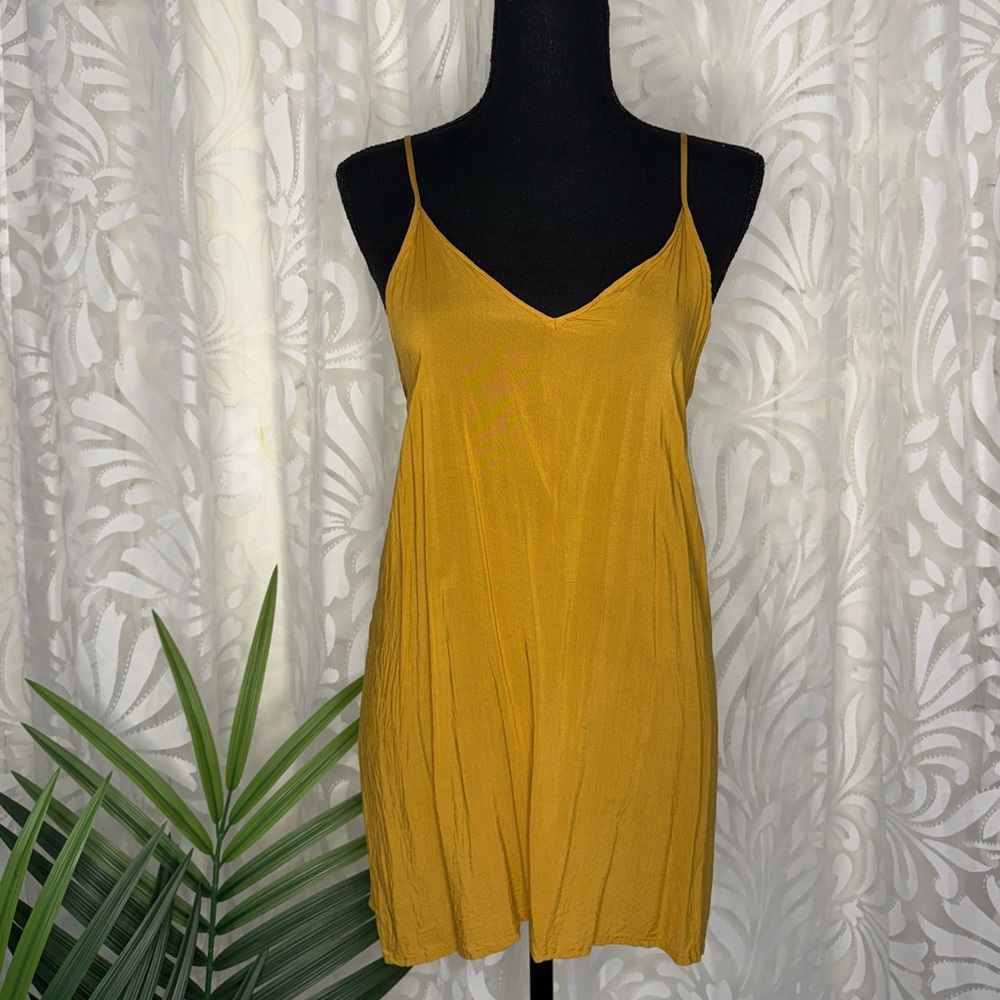 2 Piece Patchwork Ruffle High Low Semi Sheer Dress with Detachable Camisole - Picture 11 of 14